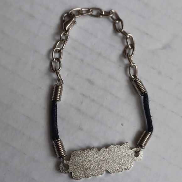 4/$30 Blue Kylie Bracelet - Picture 2 of 5